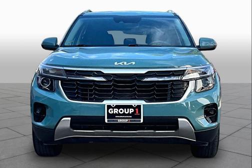 Pluton Blue 2024 Kia Seltos EX