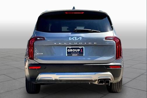 Everlasting Silver 2022 Kia Telluride EX