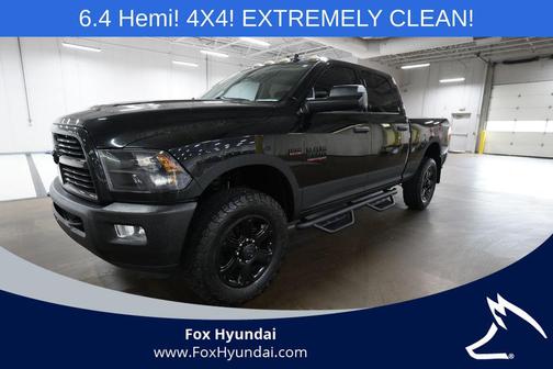 Brilliant Black Crystal Pearlcoat 2016 RAM 2500 Big Horn