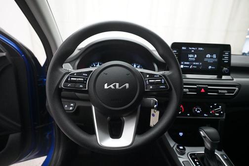 Neptune Blue 2023 Kia Seltos LX