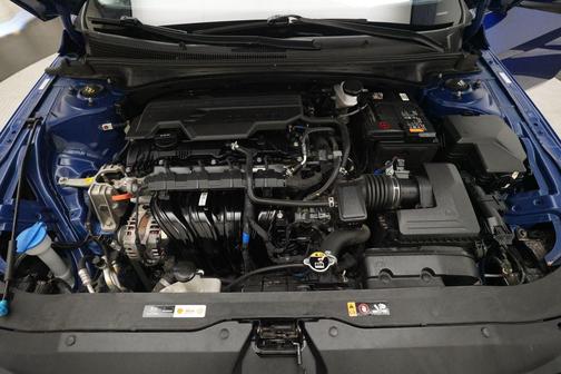 Blue 2024 Hyundai ELANTRA Limited