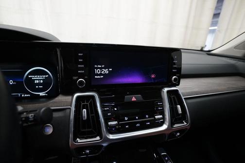 Wolf Gray 2023 Kia Sorento SX