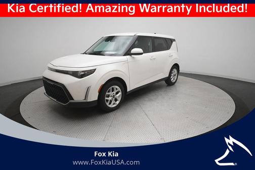 Snow White Pearl 2023 Kia Soul LX