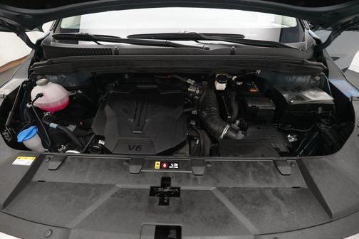 2024 Kia Carnival SX