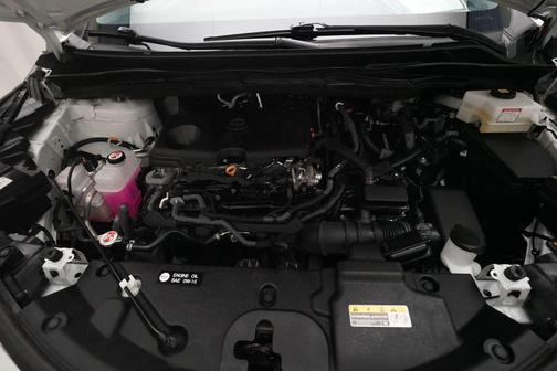 Pearl 2025 Toyota Sienna XLE