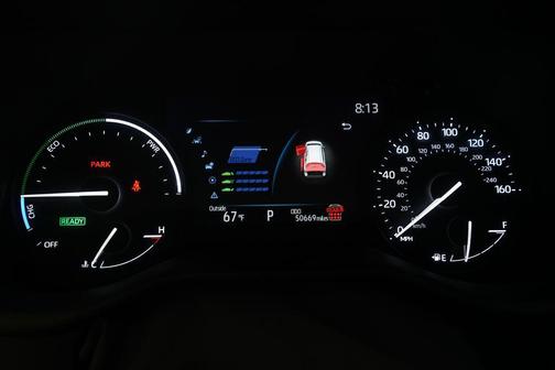 Pearl 2025 Toyota Sienna XLE