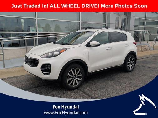 Snow White Pearl 2018 Kia Sportage EX