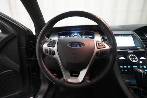 Ruby Red Metallic Tinted Clearcoat 2017 Ford Taurus SHO