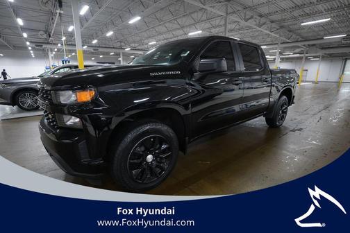 Black 2019 Chevrolet Silverado 1500 Custom