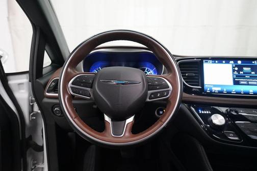 2021 Chrysler Pacifica Hybrid Limited