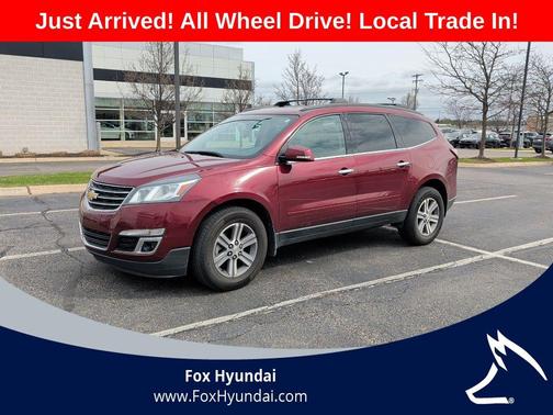 Siren Red Tintcoat 2016 Chevrolet Traverse 2LT