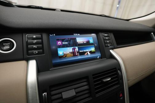 Firenze Red Metallic 2019 Land Rover Discovery Sport HSE