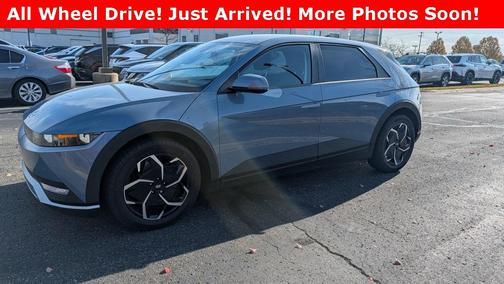 2024 Hyundai IONIQ 5 SE