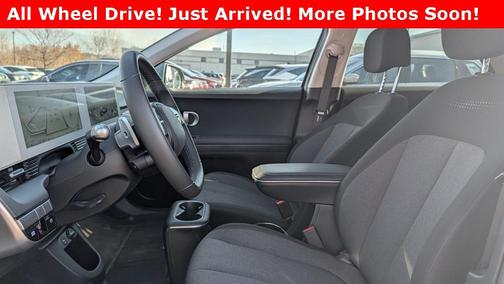 2024 Hyundai IONIQ 5 SE