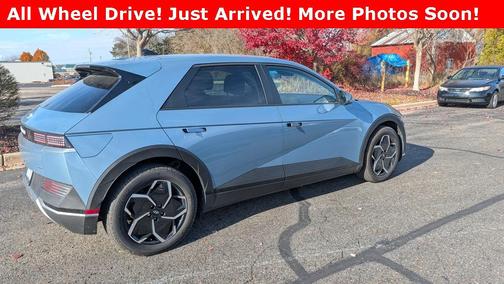 2024 Hyundai IONIQ 5 SE