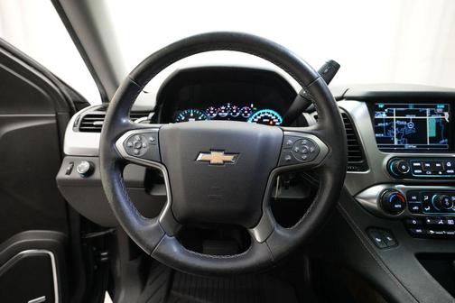 Tungsten Metallic 2017 Chevrolet Suburban LT