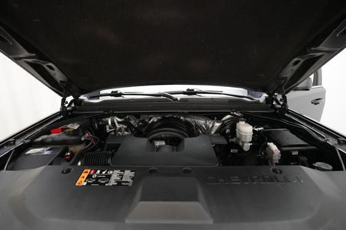 Tungsten Metallic 2017 Chevrolet Suburban LT