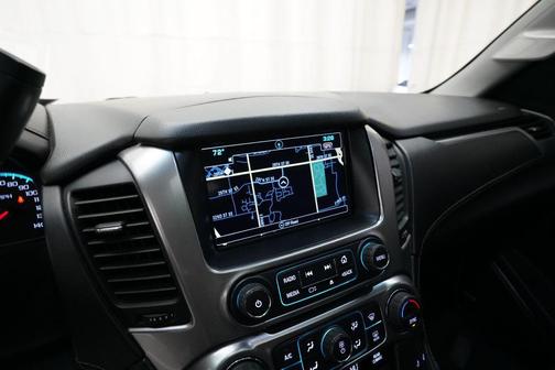 Tungsten Metallic 2017 Chevrolet Suburban LT