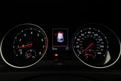 2017 Volkswagen Golf GTI 2.0T SE 4-Door