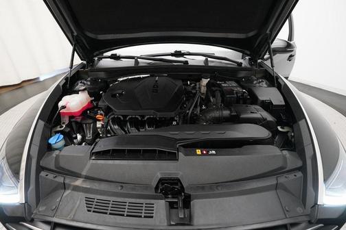 2022 Hyundai SONATA SE