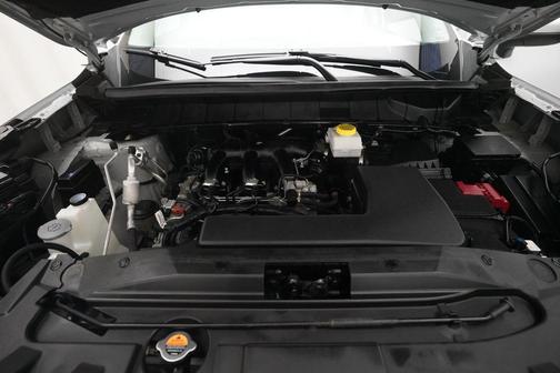 Brilliant Silver Metallic 2024 Nissan Pathfinder SV 4WD