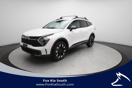 White Pearl 2024 Kia Sportage X-Line