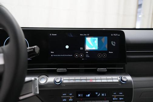 2025 Hyundai KONA SEL Convenience