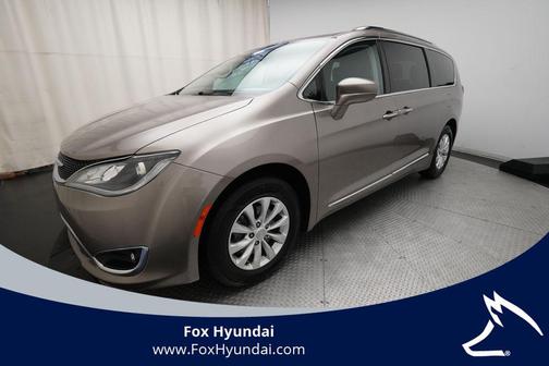 2018 Chrysler Pacifica Touring-L