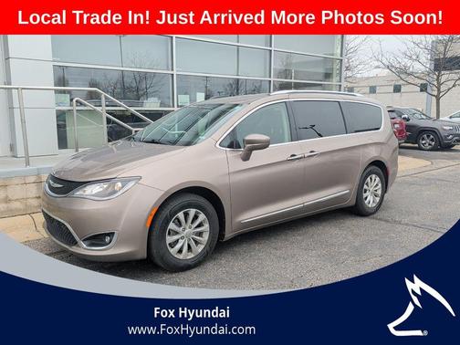 2018 Chrysler Pacifica Touring-L