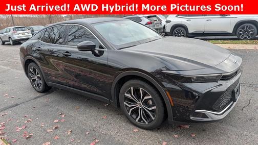 2023 Toyota Crown XLE