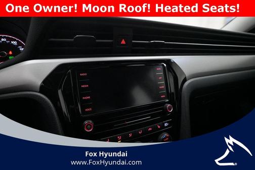 2022 Volkswagen Passat 2.0T SE