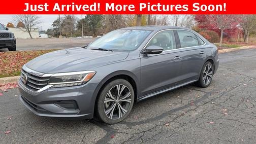 2022 Volkswagen Passat 2.0T SE