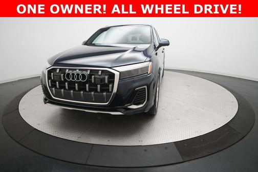 2025 Audi Q7 55 Premium Plus