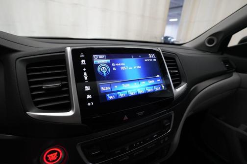 Blue 2017 Honda Pilot EX-L