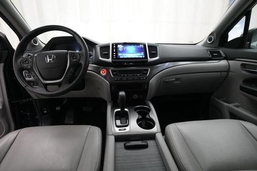 Blue 2017 Honda Pilot EX-L