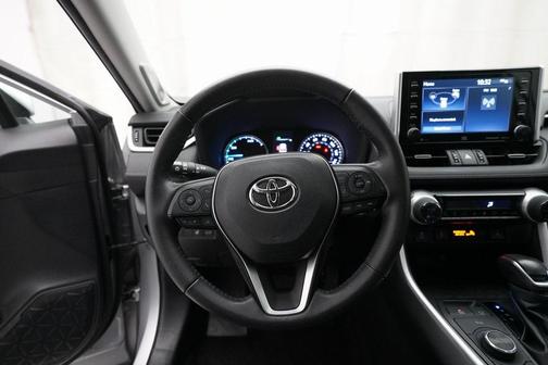 2021 Toyota RAV4 Hybrid XLE Premium