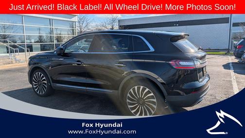 Agate Black Metallic 2019 Lincoln Nautilus Black Label
