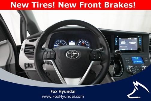 2015 Toyota Sienna XLE