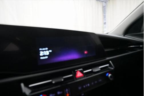 2023 Kia Niro EX