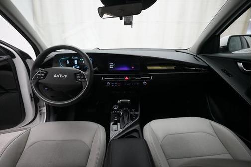 2023 Kia Niro EX