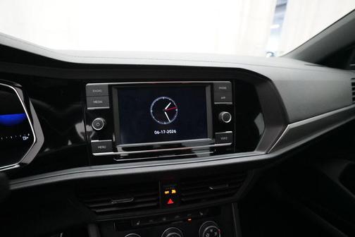 Platinum Gray Metallic 2024 Volkswagen Jetta 1.5T Sport