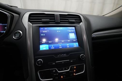 Agate Black Metallic 2020 Ford Fusion SE