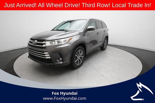 Predawn Gray Mica 2019 Toyota Highlander XLE