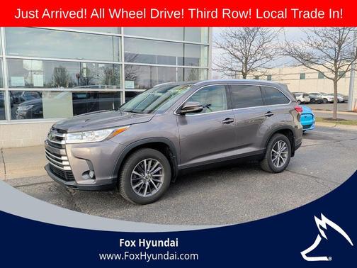 Predawn Gray Mica 2019 Toyota Highlander XLE
