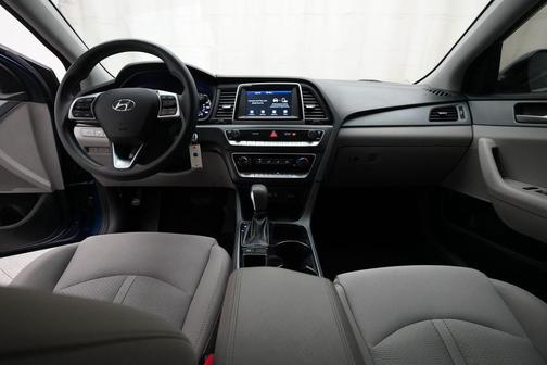 Lakeside Blue 2019 Hyundai SONATA SE