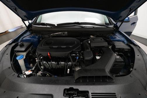 Lakeside Blue 2019 Hyundai SONATA SE