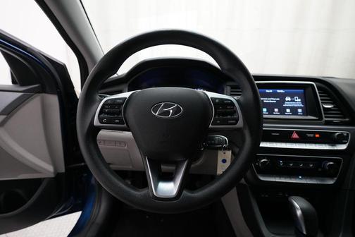 Lakeside Blue 2019 Hyundai SONATA SE
