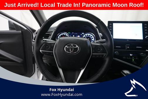 Wind Chill Pearl 2022 Toyota Camry XLE