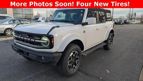 2022 Ford Bronco Outer Banks