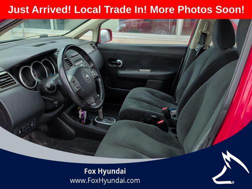 2012 Nissan Versa 1.8 S